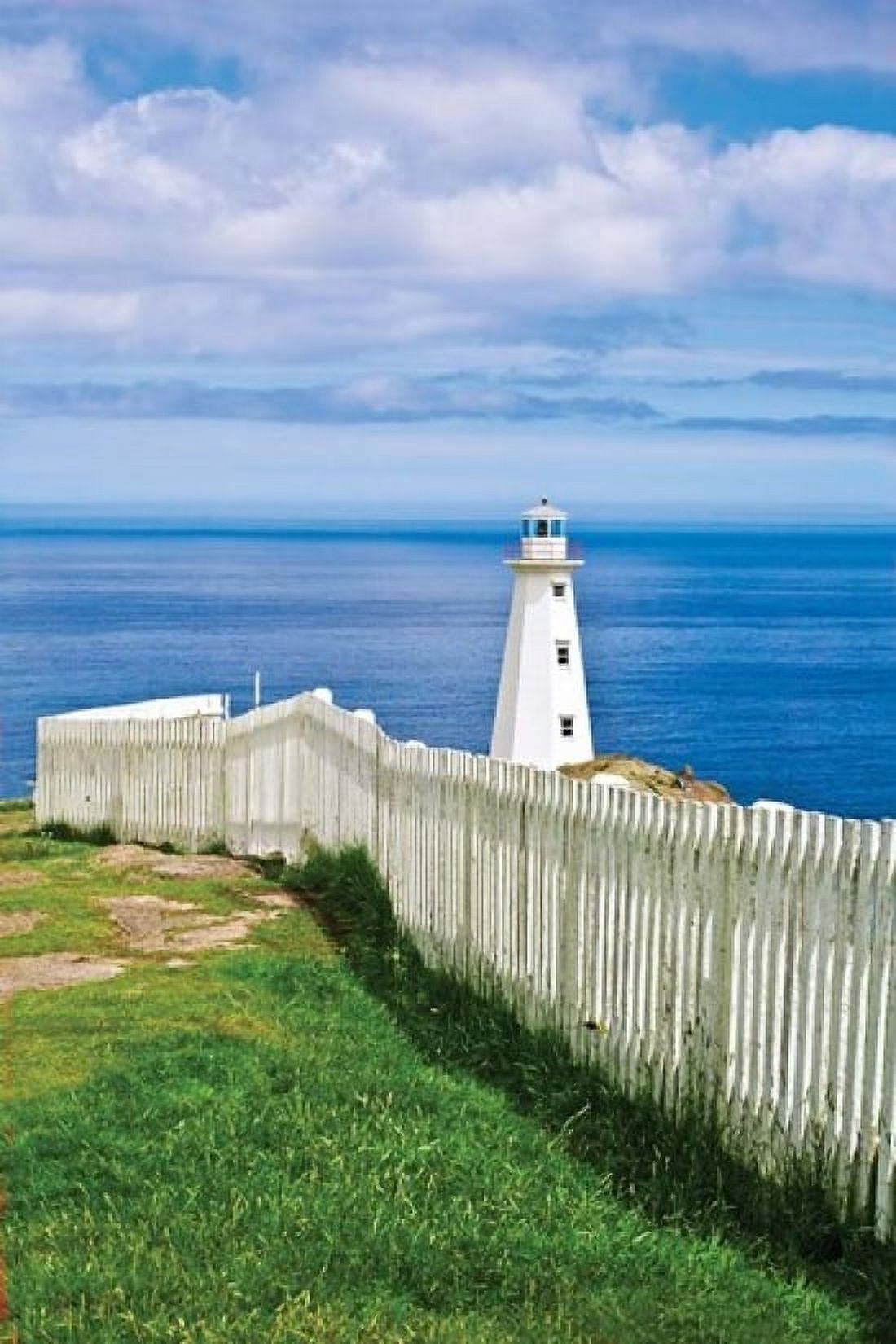 Cape Spear Lighthouse Canvas Art - Miva Stock DanitaDelimont (24 x 36)