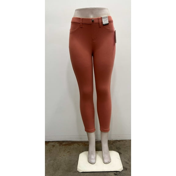 Capri , Dash , Desert ( Coral ) , L