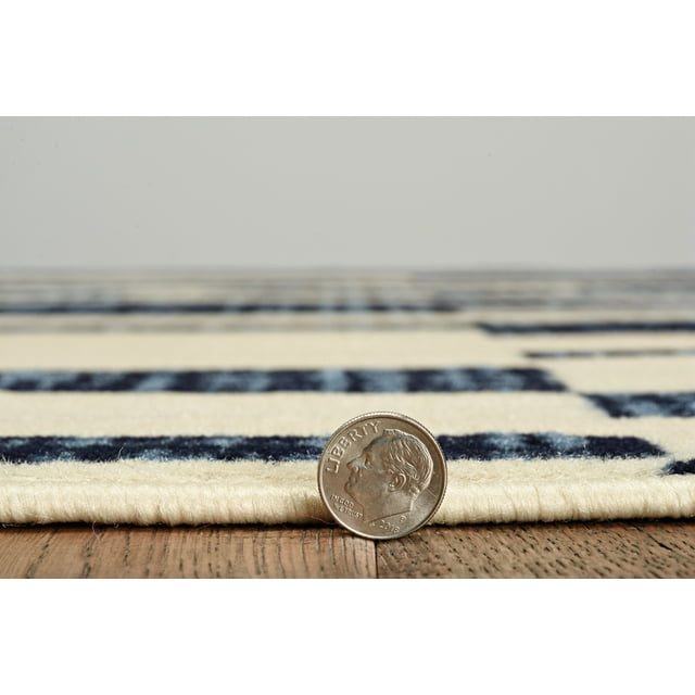 Capri Leslie Rug Bone 43 x 73 Transitional 100% Polypropylene Area Rug