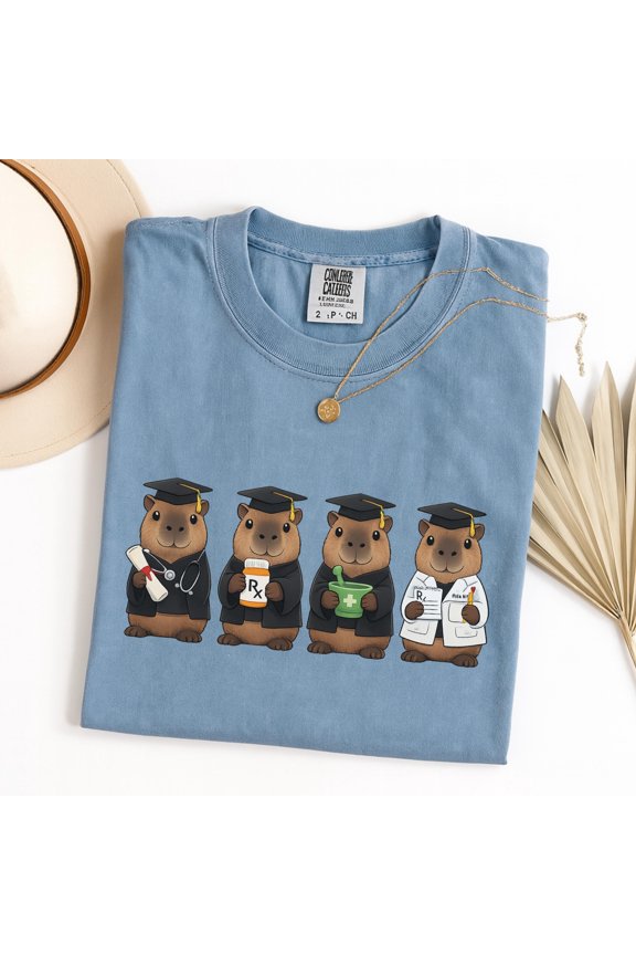 Capybara Pharmacy Graduation Shirt, Pharmacist Grad Gift, Pharmacy School Graduation Tee, Capybara Pharmacist Shirt, Cute Grad Tee