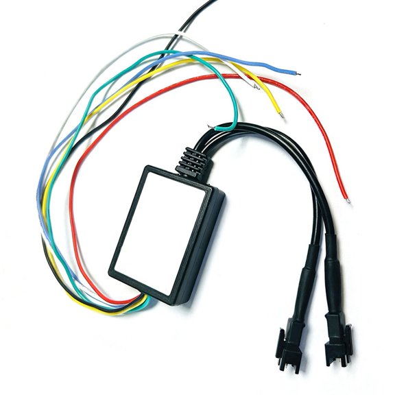 Car Trunk Turn Signal Controller With Sequential Flowing Light, 12V/5V Dual Voltage Compatible Module For Dynamic Marker, Brake And Reversing Lights(5V)