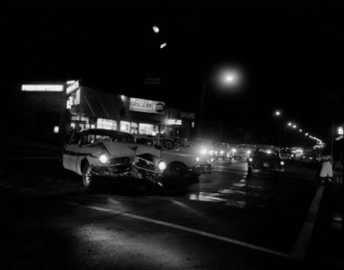 Car crash during night Canvas Art -  (18 x 24)
