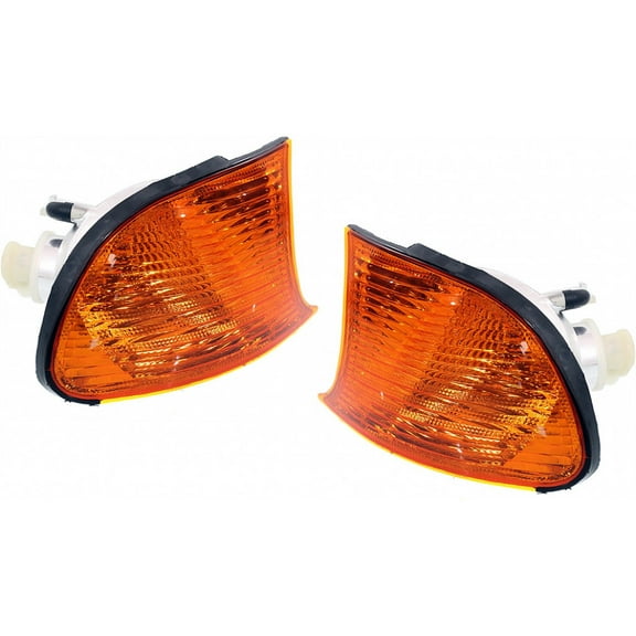 CarLights360: For BMW 330i Signal Corner Light 2002 2003 Driver and Passenger Side Pair For BM2520115 BM2521115
