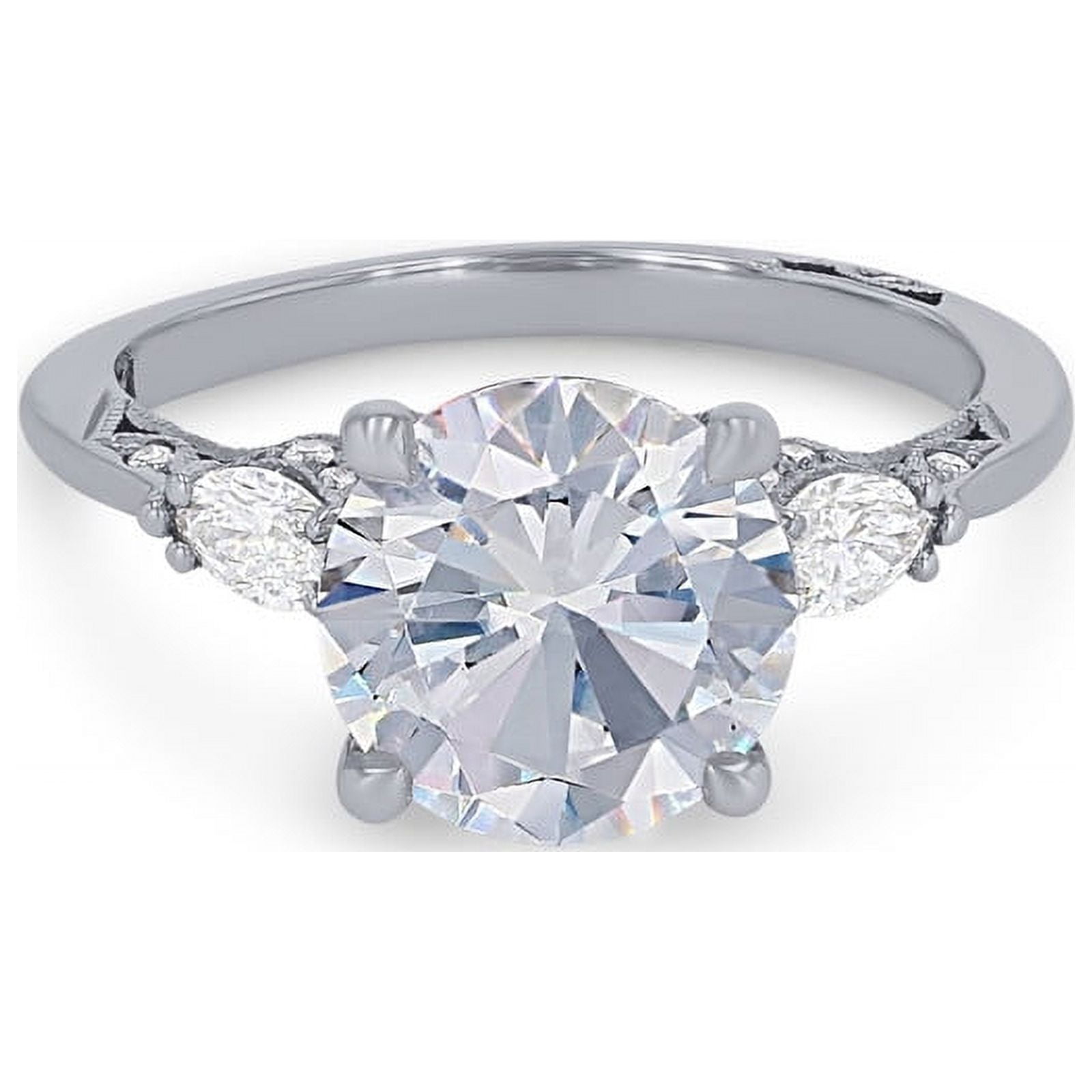 Caratup 2.30 Ct Trendy Round Cut IGI Certified Lab Grown Diamond (F-G ...