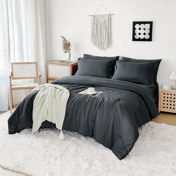 Carbon Black Queen 7-Piece Bed-in-a-Bag All-Season Soft Bedding Set