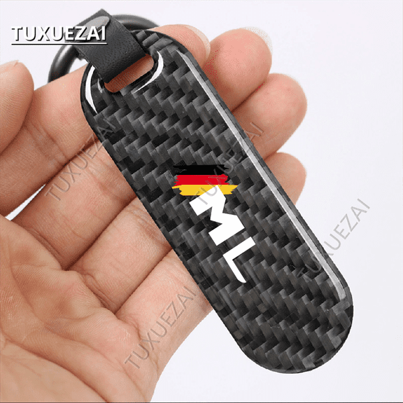Carbon Fiber Car Keychain Holder Keyring High-Grade For Mercedes Benz ML Car Key Ring With Horseshoe Buckle