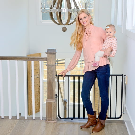 Cardinal Gates Stairway Special Child and Pet Safety Gate - Black