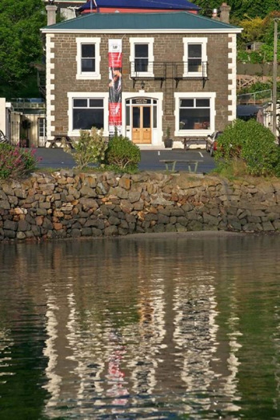 Careys Bay Hotel Careys Bay Port Chalmers Dunedin New Zealand Canvas Art - David Wall DanitaDelimont (23 x 34)