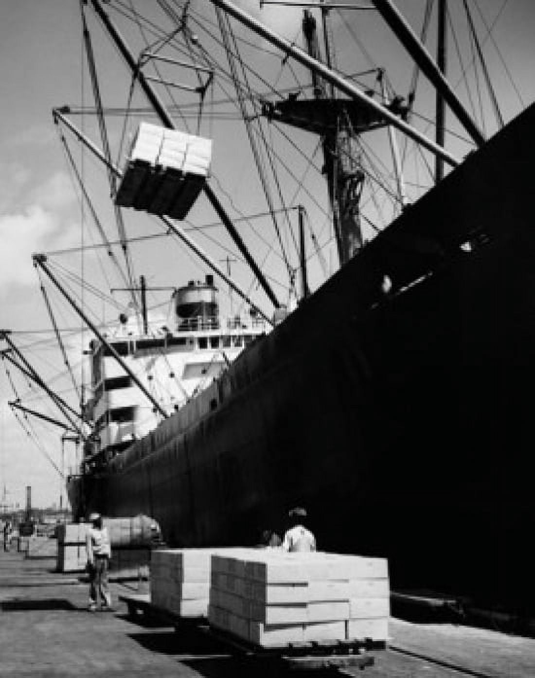 Cargo containers being loaded into an industrial ship Tampa Florida USA Canvas Art - (18 x 24)