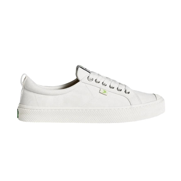 Cariuma OCA Low Canvas Sneaker Off-White 100103W01W Women's Size 9