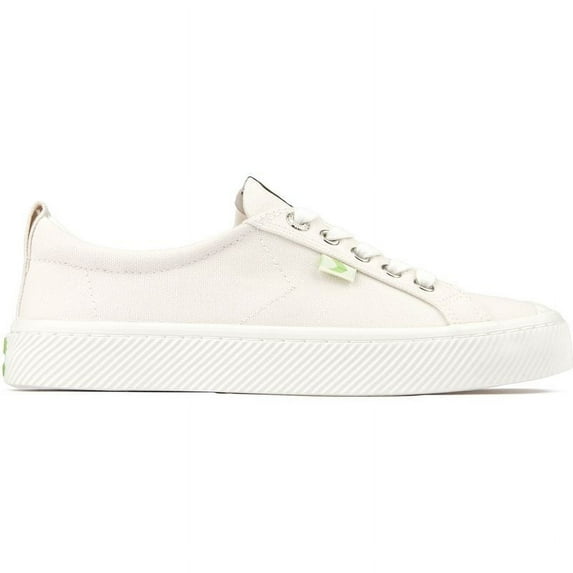 Cariuma Oca Low Sneakers