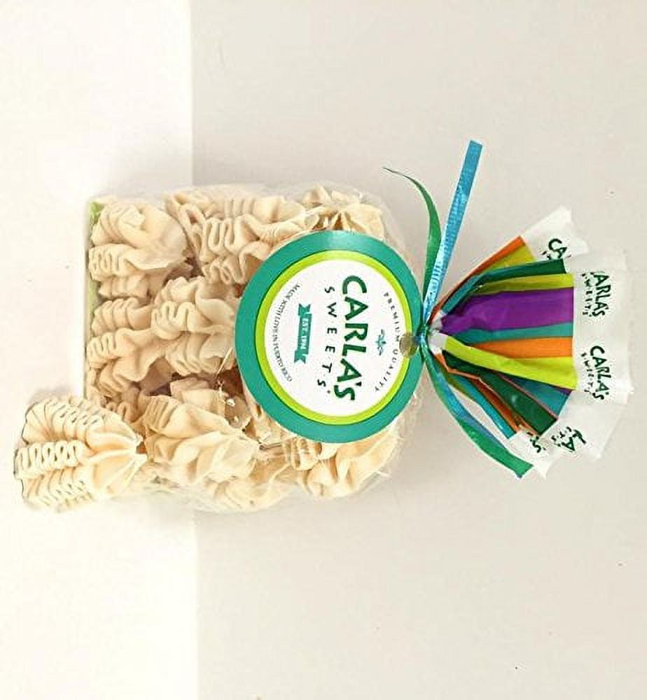 Carla's Sweets Assortment 13 ( 2 Meringues, 2 Guava Cakes, 2