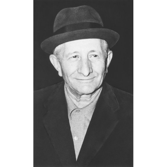 Carlo Gambino Mafia 'Boss Of All Bosses' In New York History (18 x 24)
