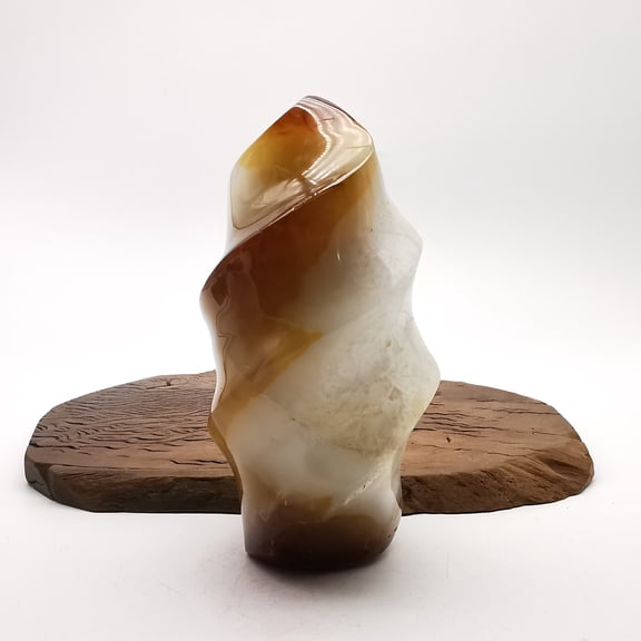 Carnelian Flame Natural Healing Crystal Reiki home decoration 1.357kg