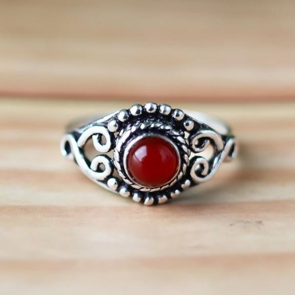 Carnelian Ring, Boho Ring, 925 Silver Ring, Vintage Ring, Healing Crystal Ring, Dainty Ring, Statement Ring, Cabochon Ring, Meditation Ring