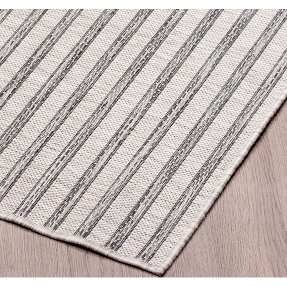 Carnival Quick Dry Indoor Outdoor Rug, 60" x 96"