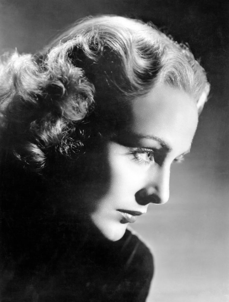 Carole Lombard Canvas Art - (16 x 20)