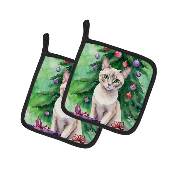 Carolines Treasures DAC7264PTHD 7.5 x 7.5 in. Thai Lilac Cat by the Christmas Tree Pot Holders - Set of 2