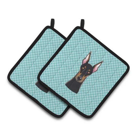 Carolines Treasures Checkerboard Blue Doberman Pair of Pot Holders - 7.5 x 3 x 7.5 in.