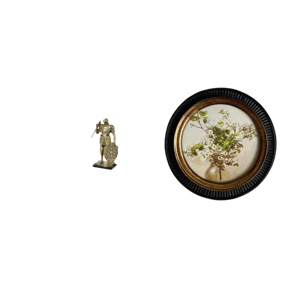 CarpNettore Nordic Knight Resin Figurine Sculpture Embossed Antique European Art Ornament for Desk Cabinet Office Table Centerpiece Entryway Bedroom Retro Home Decor