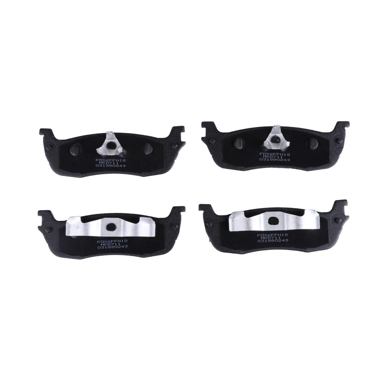 Carquest Standard SemiMetallic Brake Pads Rear (4Pad Set) Fits