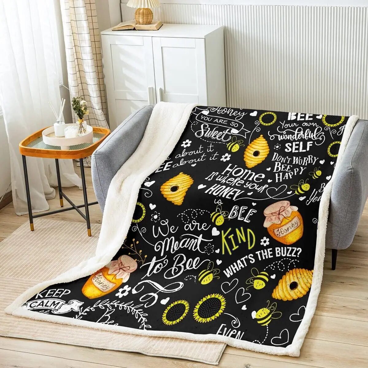 Cartoon Bee Fleece Throw Blanket for Boys Honey Jar Plush Blanket