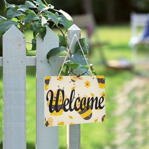 Cartoon Bees Honey Welcome Sign for Front Door Porch Wreath Door Sign Home Decoration Rustic Farmhouse Style