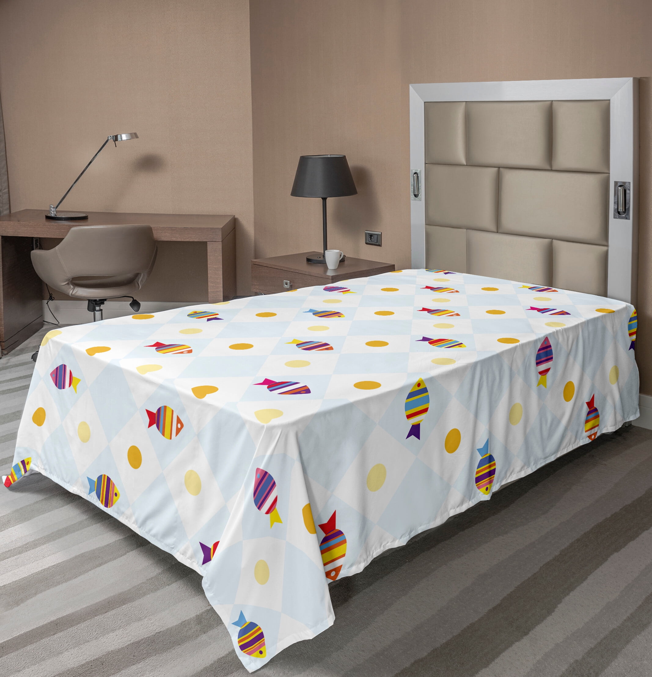 Cartoon Flat Sheet, Aquarium Themed Fish Cartoons with Spots and Lines