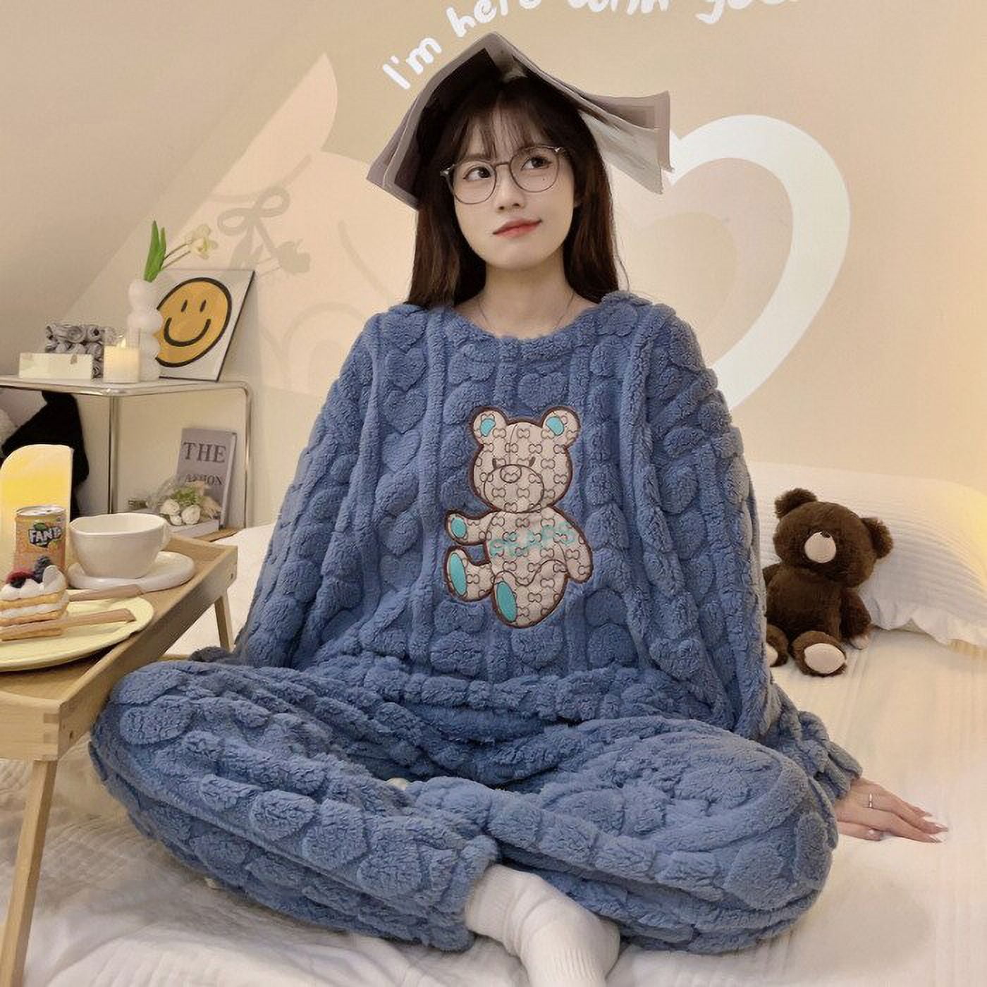 Cartoon Sanrios Hello Kitty Round Neck Warm Plush Sleepwear Winter  Comfortable Household Clothes Woman Soft Coral Velvet Pajamas