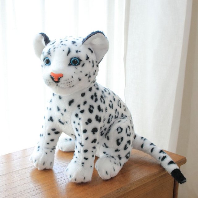 Cartoon Snow Leopard Stuffed Animal Doll Stuffed Snow Leopard Figurine