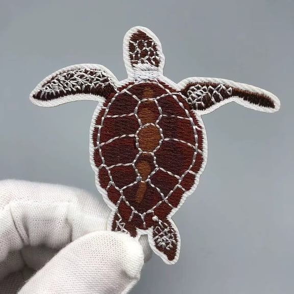Cartoon Turtle Pattern Iron-On Embroidered Patch for Clothing Repair and DIY Decoration