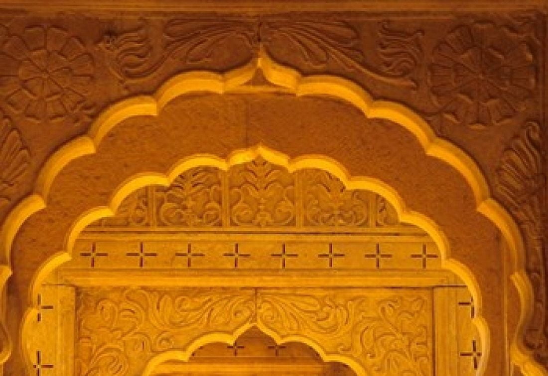 Carved Sandstone Arches Jaisalmer Rajasthan India Canvas Art - John & Lisa Merrill DanitaDelimont (36 x 24)