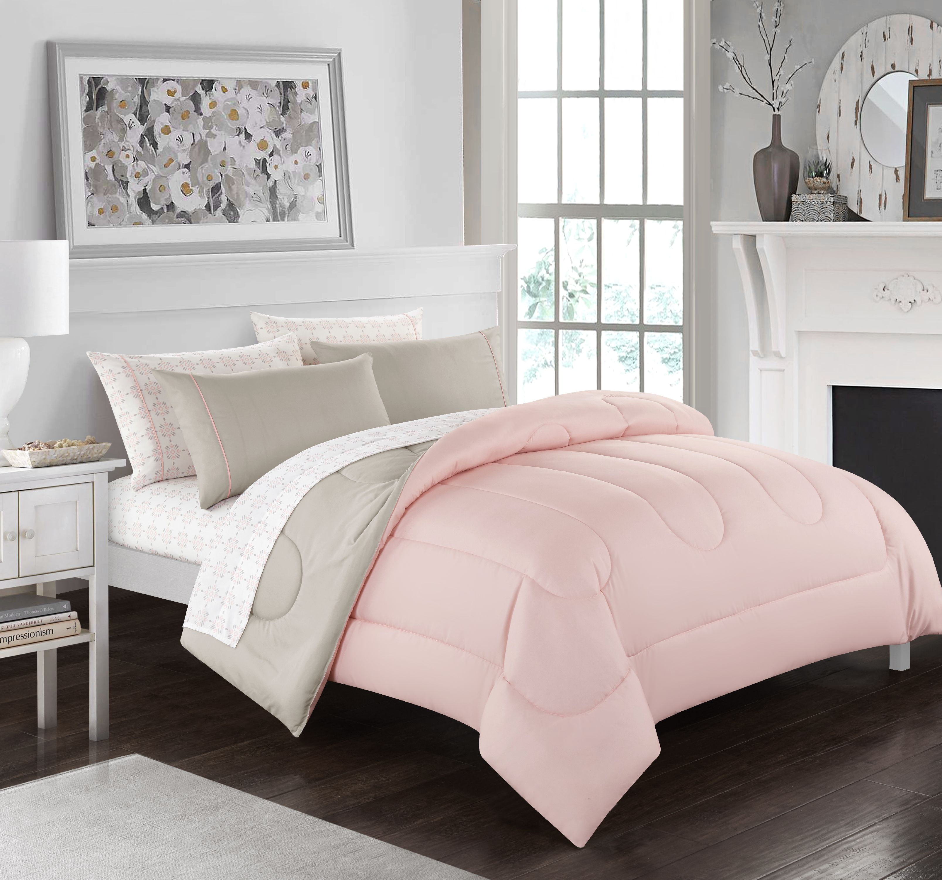 Blush and Beige Queen Reversible Polyester Comforter Set