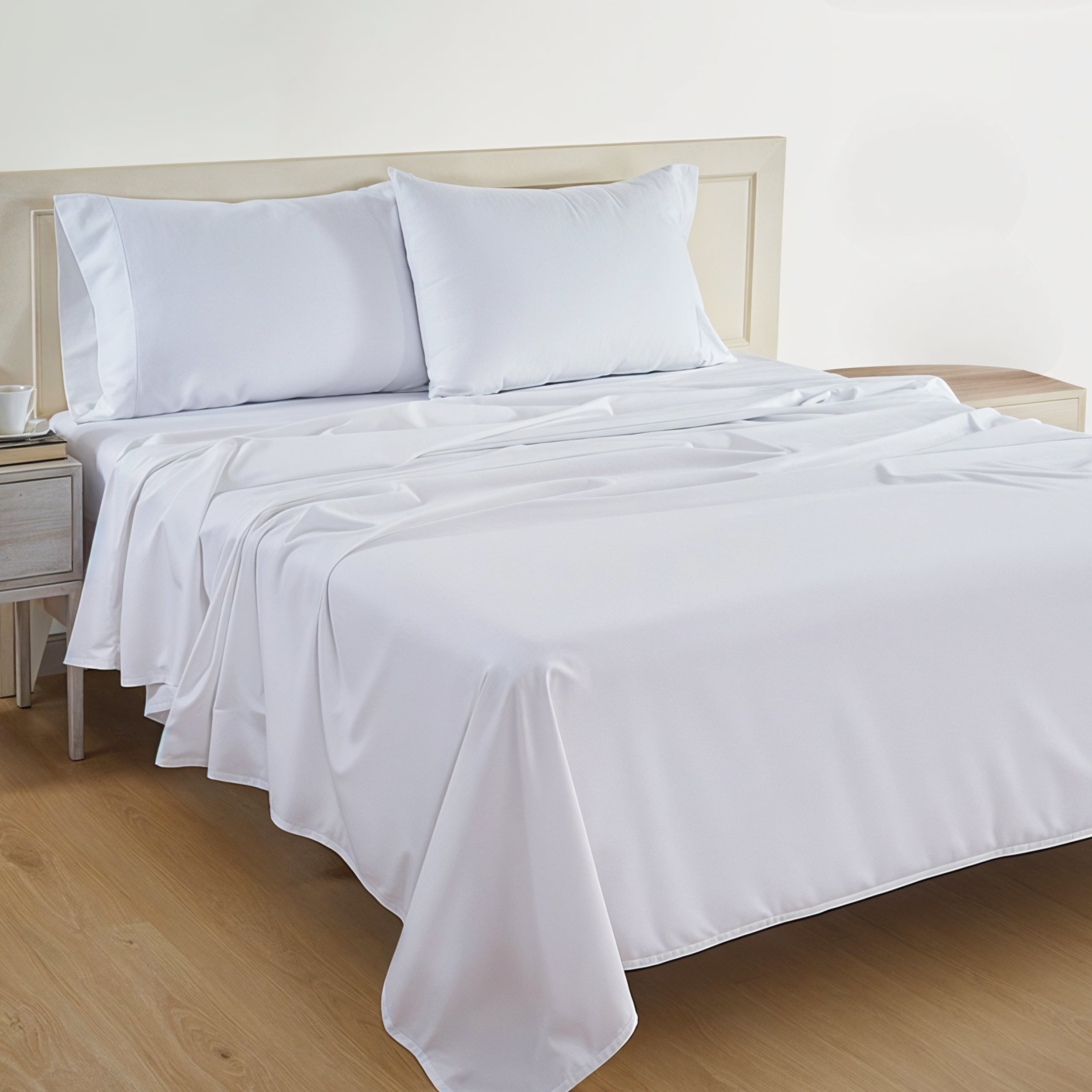 Casa Platino 100% Cotton 4 Piece Pure Percale Queen Size Bed Sheets Set, Fits Mattress Upto 15" Deep - White