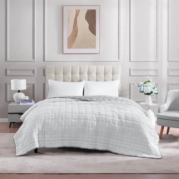 Casa Platino Pre-Washed Bed Comforter Twin Size - Lightweight Twin Size Comforter - All Season Twin Comforter - Premium Reversible Down Alternative Comforter Twin Size - White Base Grey Dot