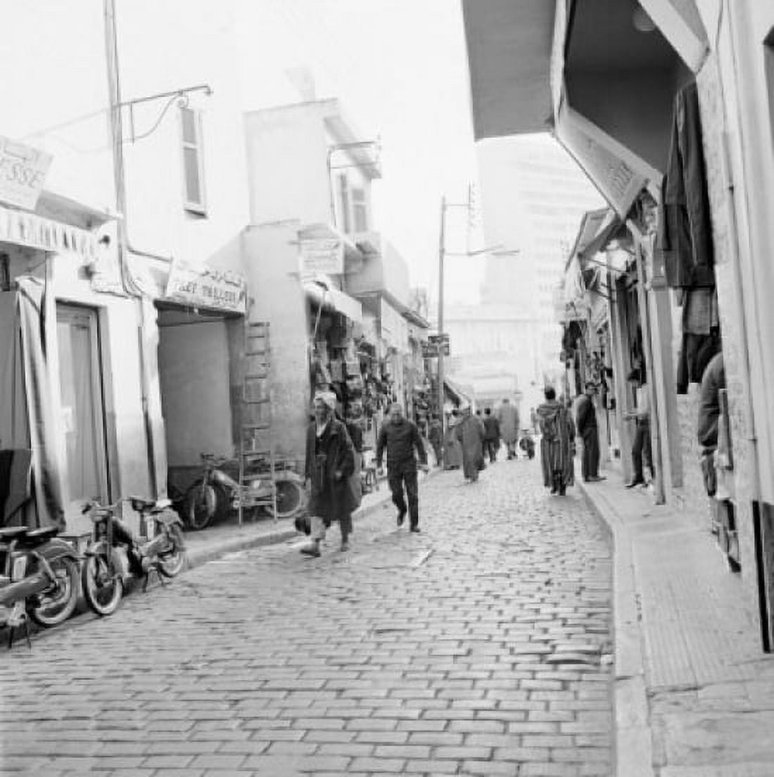 Casablanca Morocco Street scene Canvas Art - (18 x 24)