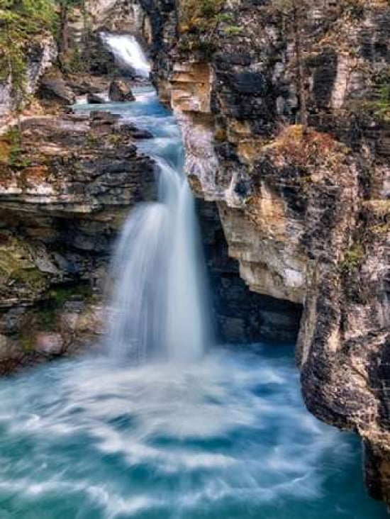Cascade Canvas Art - Dennis Frates (18 x 24)