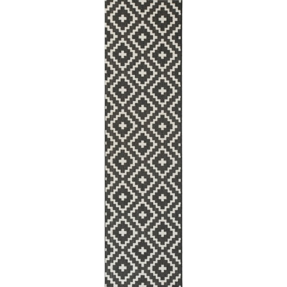 Cassady Diamond Trellis Area Rug