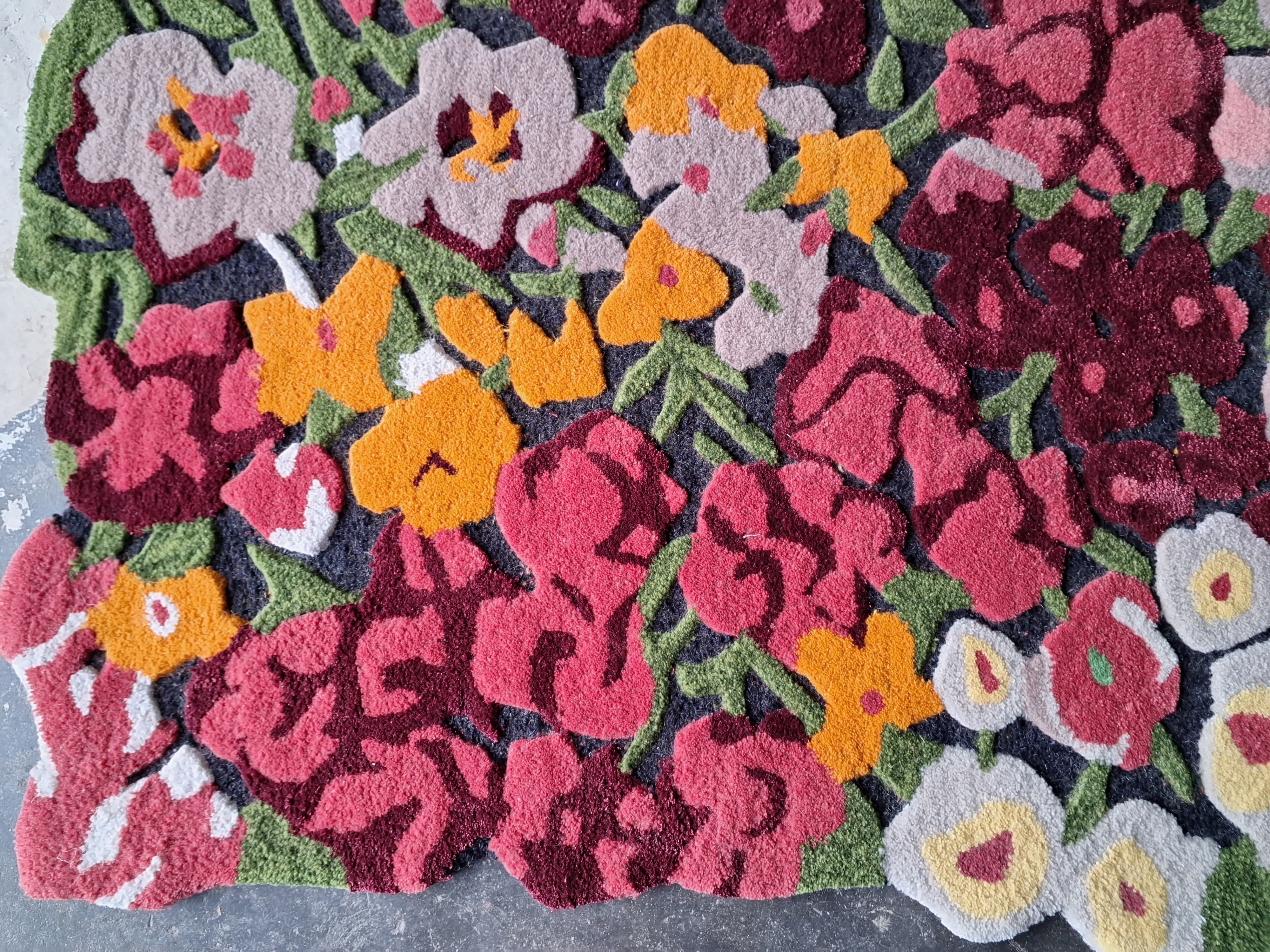 Special Rugs Natural Cassia Floral Tufted Pink Irregular Area Rug, 4' X ...