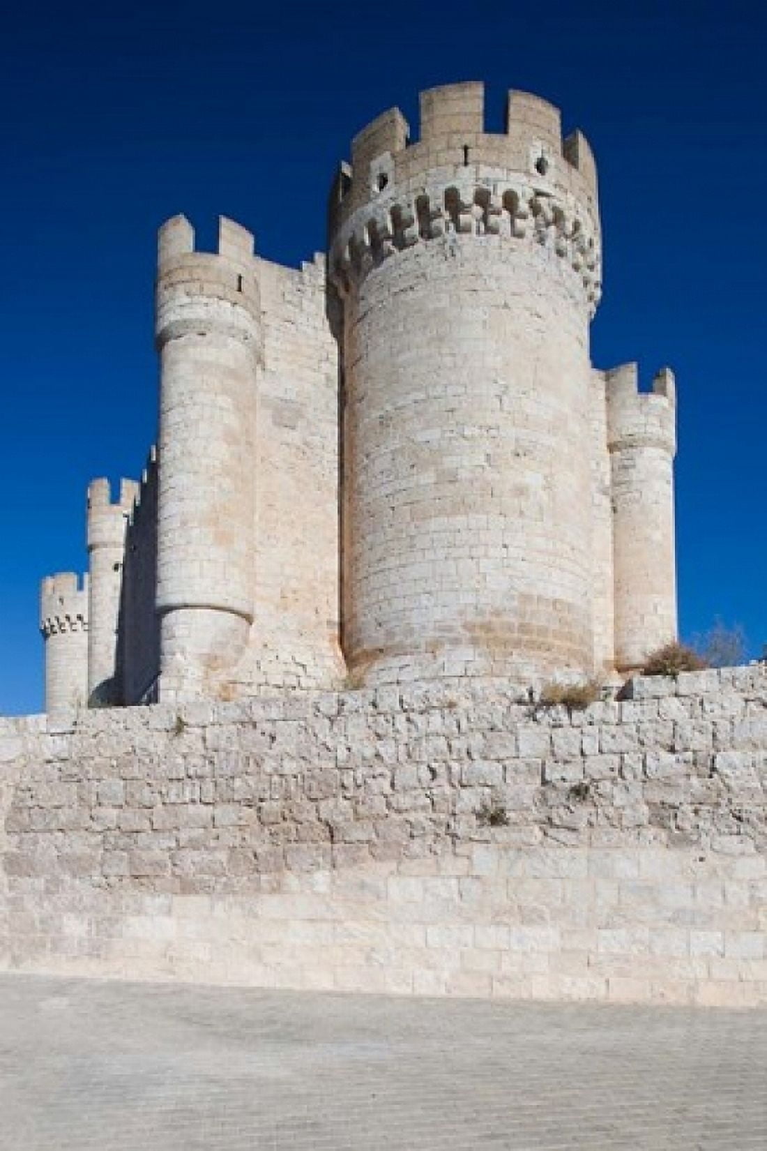 Castillo Penafiel Penafiel Valladolid Province Spain Canvas Art - Walter Bibikow DanitaDelimont (18 x 24)