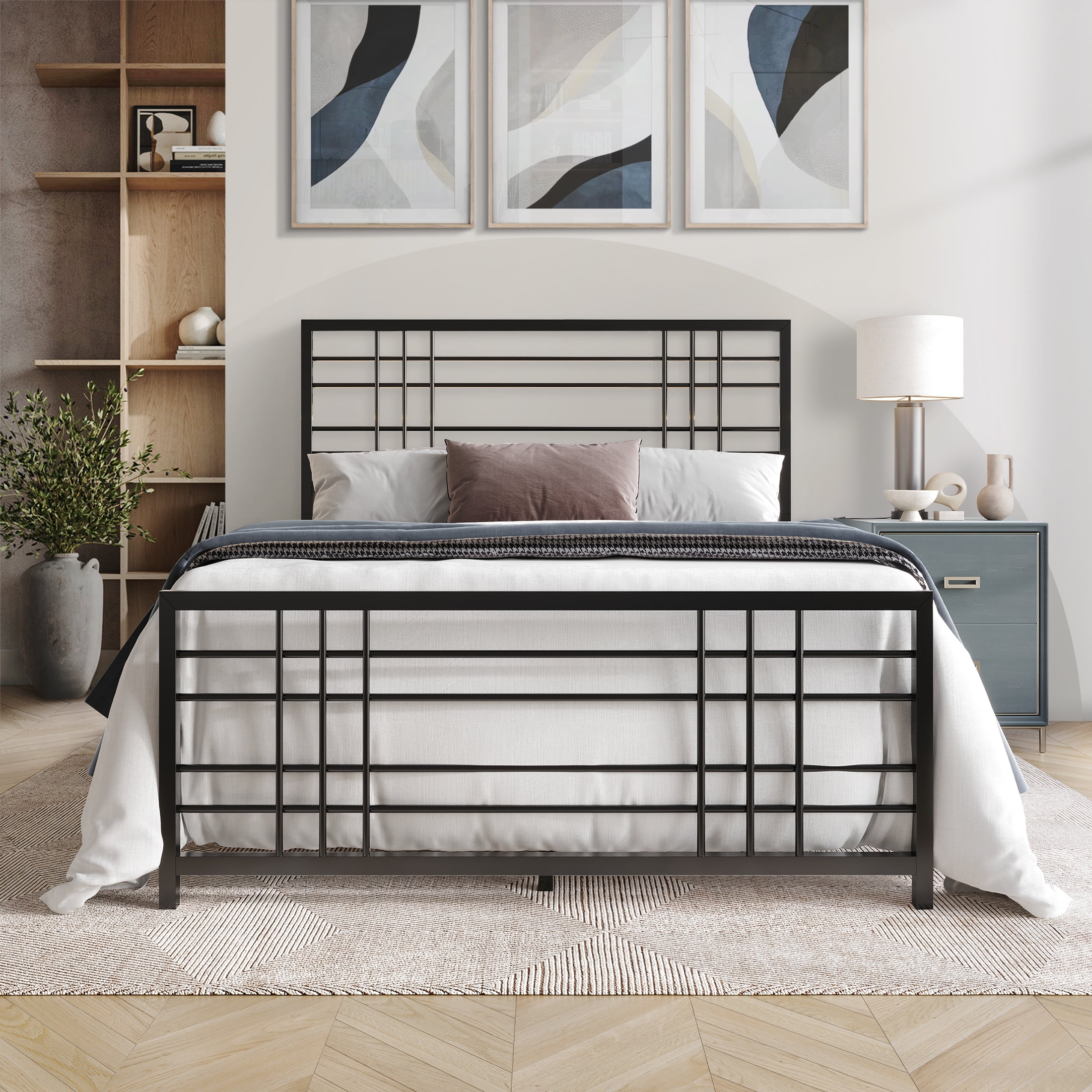 Castle Place Simple Classic Queen Size Metal Panel Bed, Black