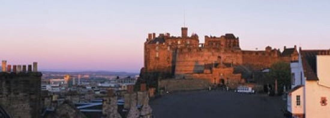 Castle in a city Edinburgh Castle Edinburgh Scotland Canvas Art - Panoramic Images (18 x 7)