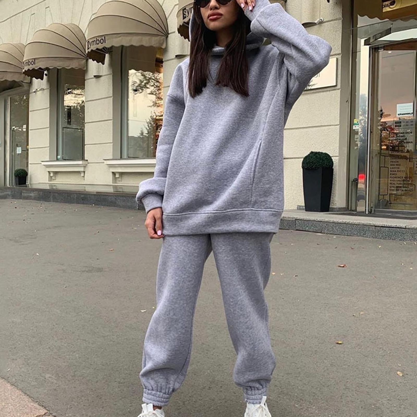Sweatpants and shop sweatshirt outfits
