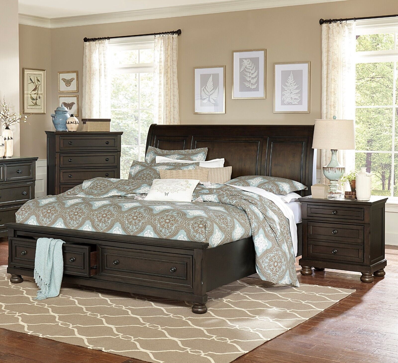 Transitional Design Eastern King Platform Bed with Nightstands, 3-Piece ...