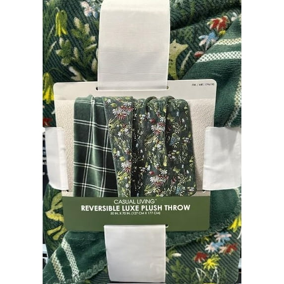 Casuall Livingg Reversible Luxe Plush Throw, 50in x 70in, Green Floral Pattern