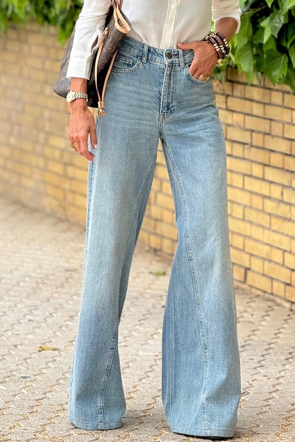 High Waist Wide Leg Wash Jeans