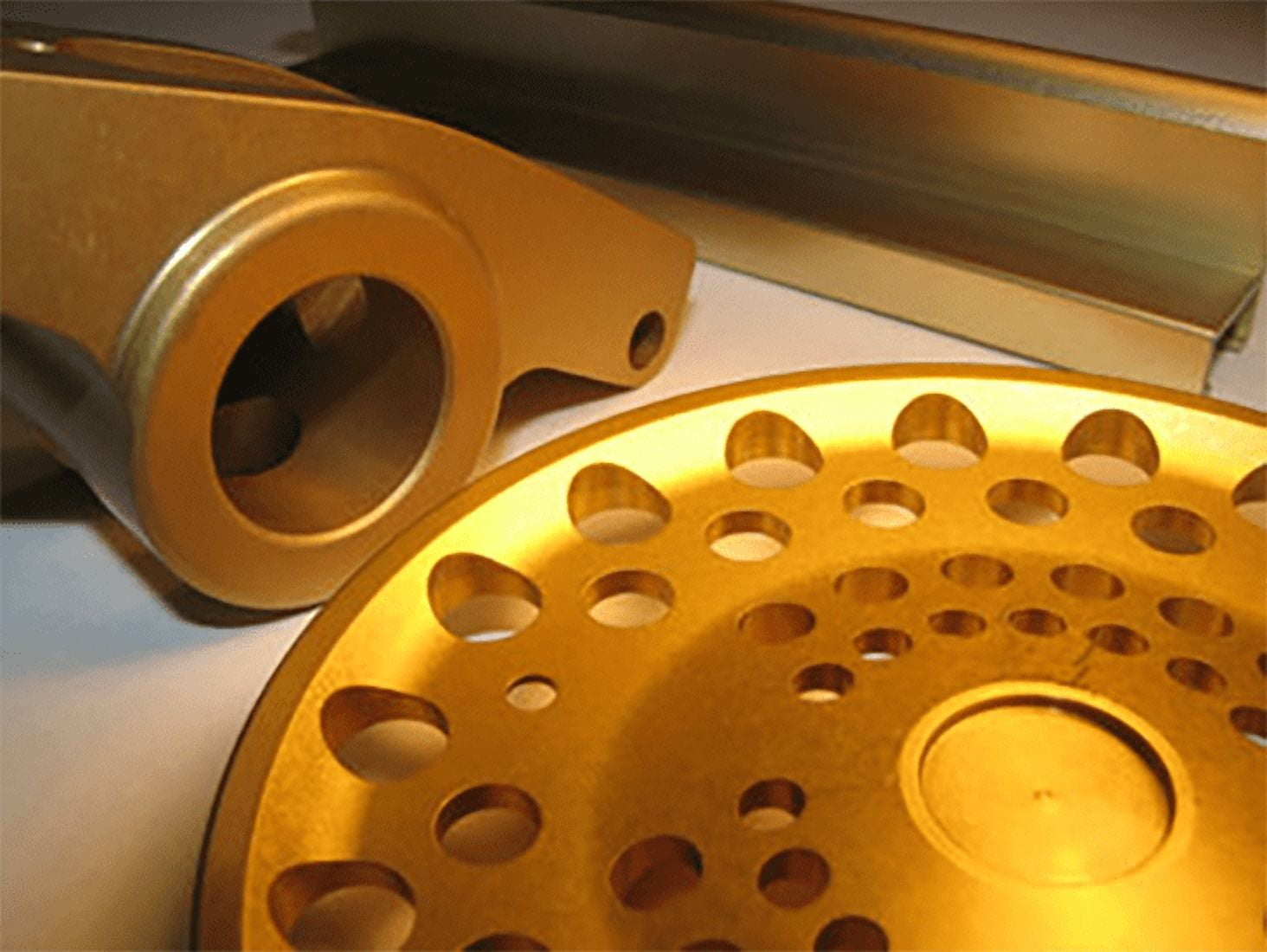 Caswell Gold N Anodize Dye - 16 oz