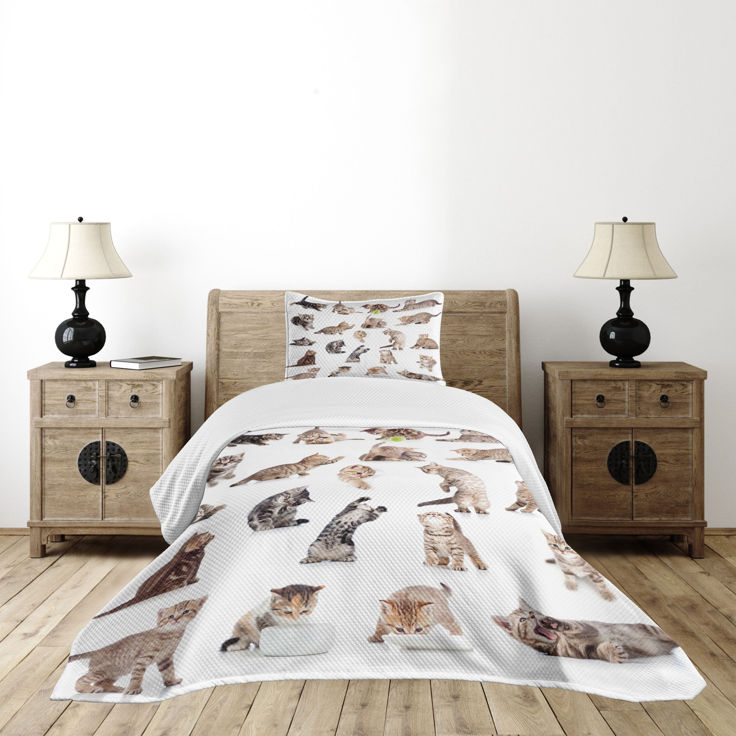 Cat Bedspread Set Twin Size, Illustration of Funny Playful Cats on