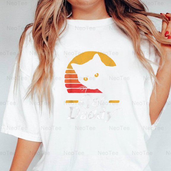 Cat Daddy Vintage Eighties Retro Black Cats Dad Fathers Day Gift Style T-Shirt Unisex, up to 5XL