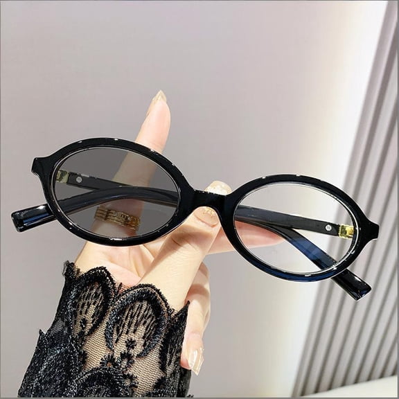 Cat Eye Reading Glasses for Women with Light Sensitive Photochromic Lenses Blue Light Blocking Readers PC Frame, black, 1.5x